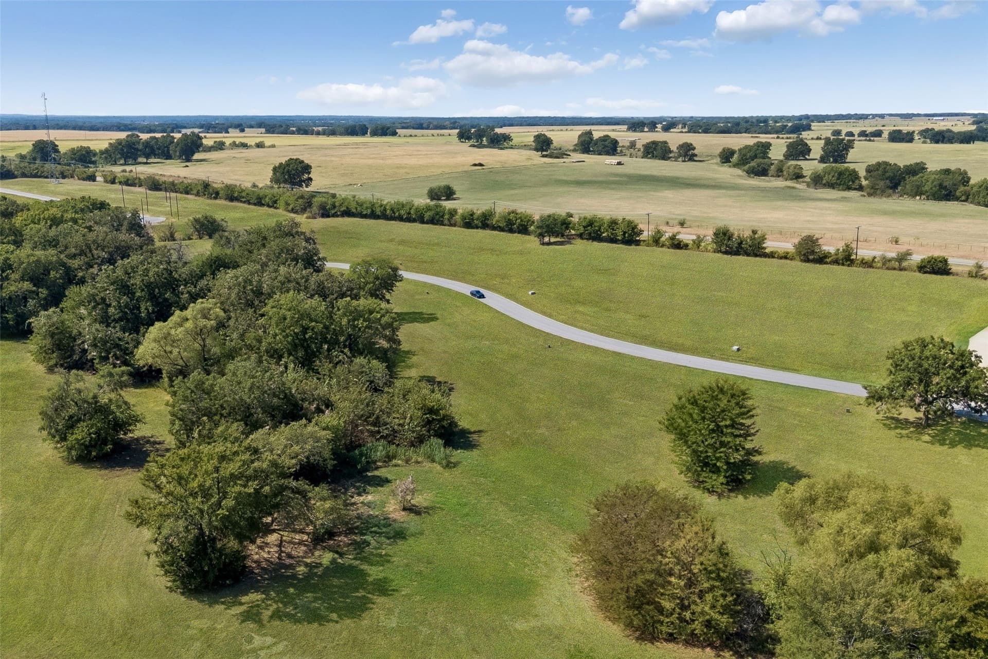 0.56 acres in Grayson County - photo 3