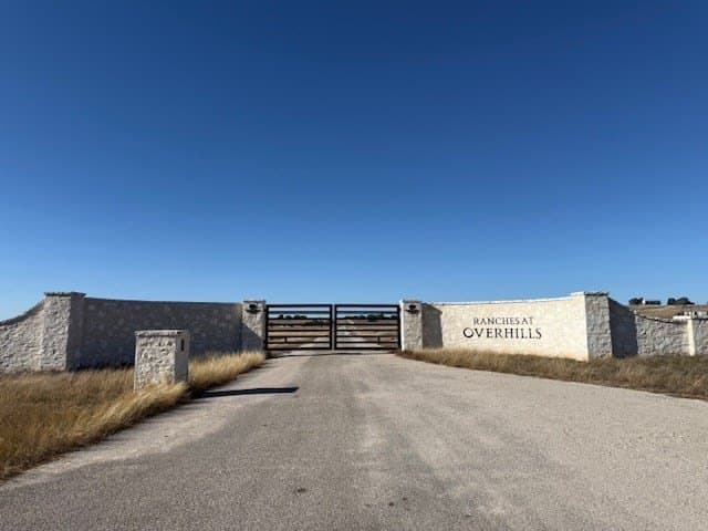 10.01 acres in Gillespie County gallery image 4