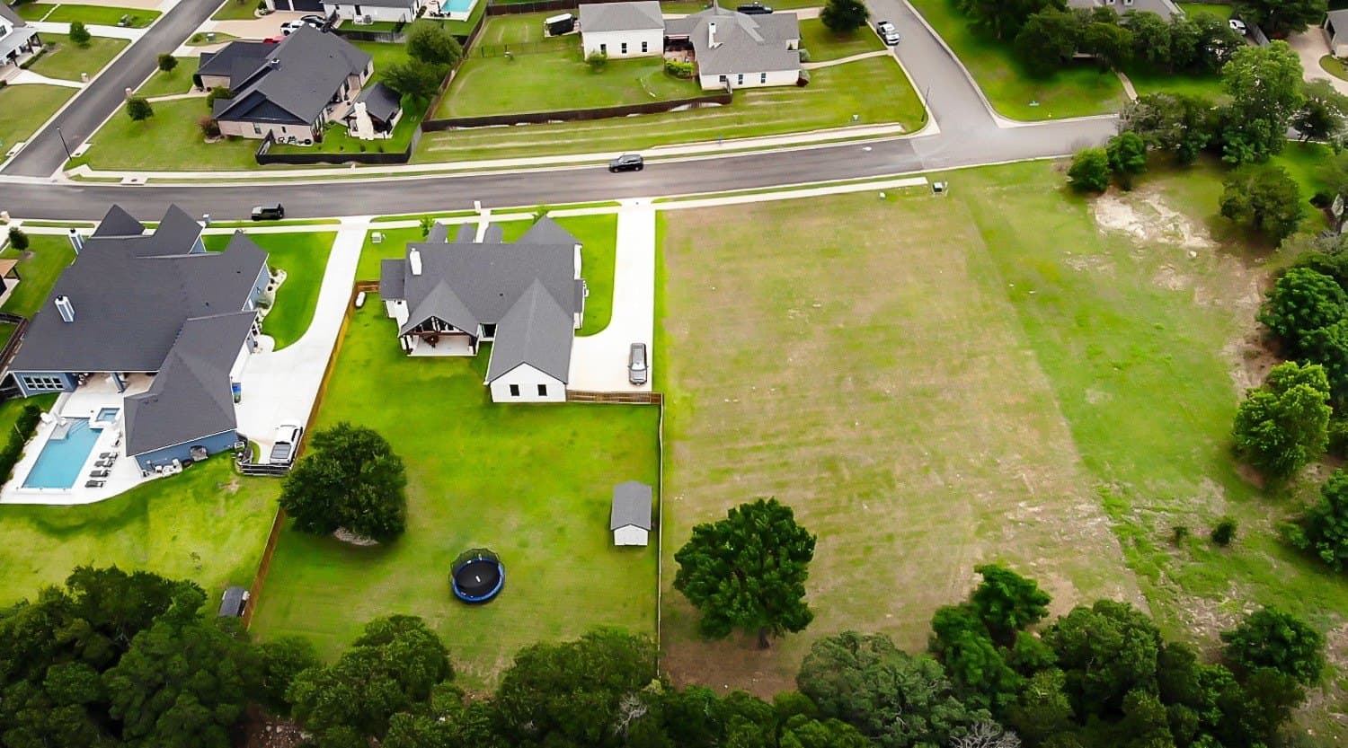 0.79 acres in McLennan County - photo 4