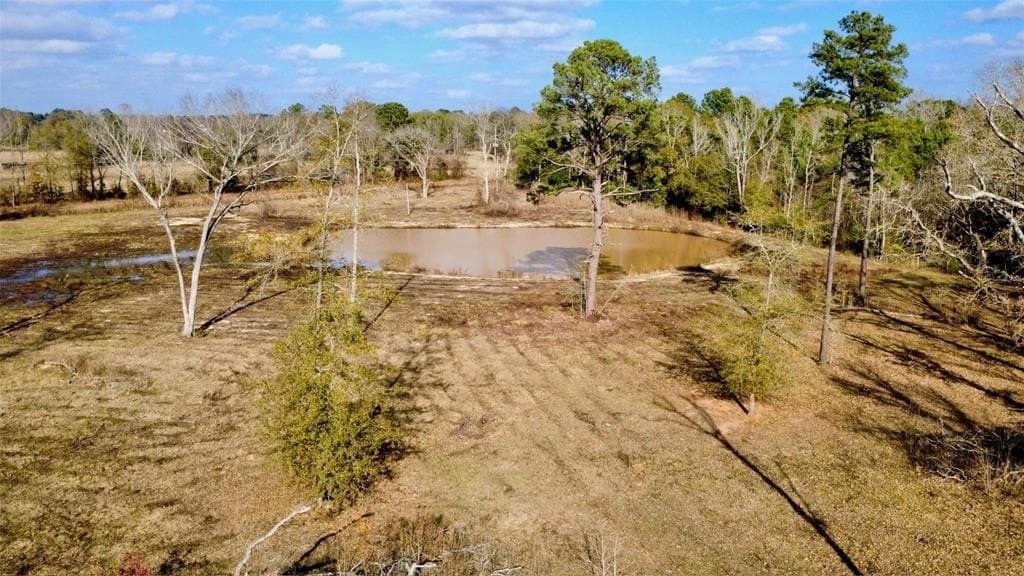24.69 acres in HOUSTON County