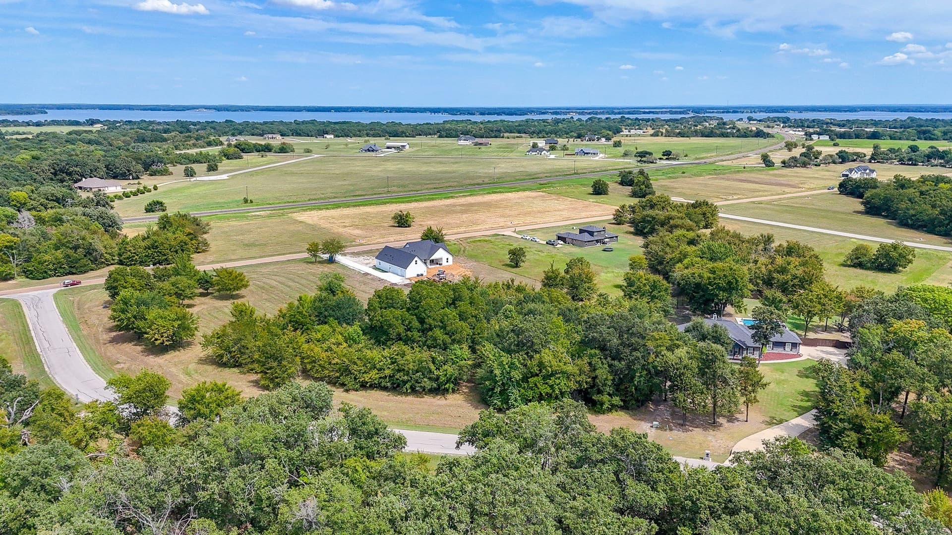1.02 acres in Navarro County - photo 9