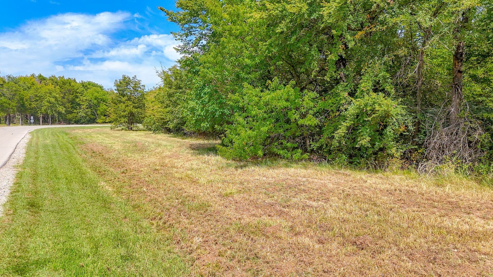 1.02 acres in Navarro County - photo 5