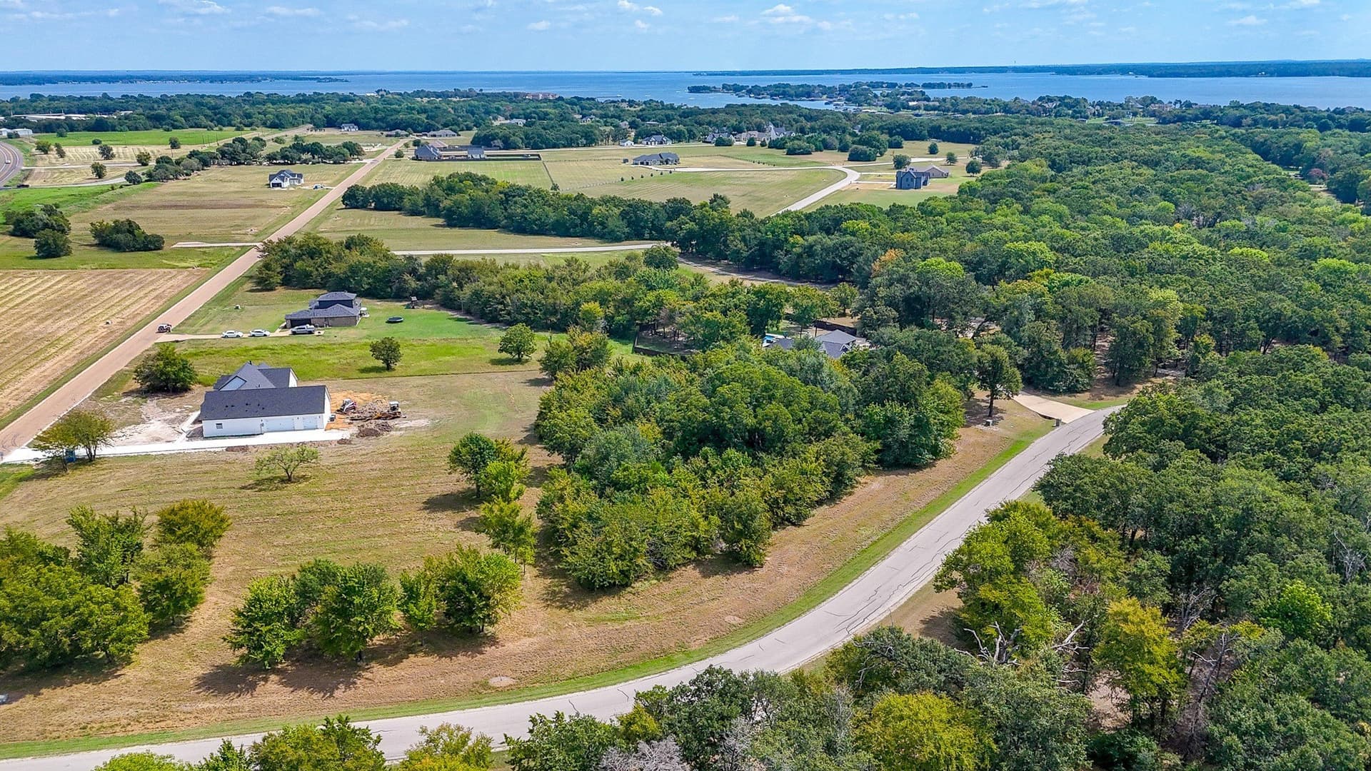 1.02 acres in Navarro County - photo 23