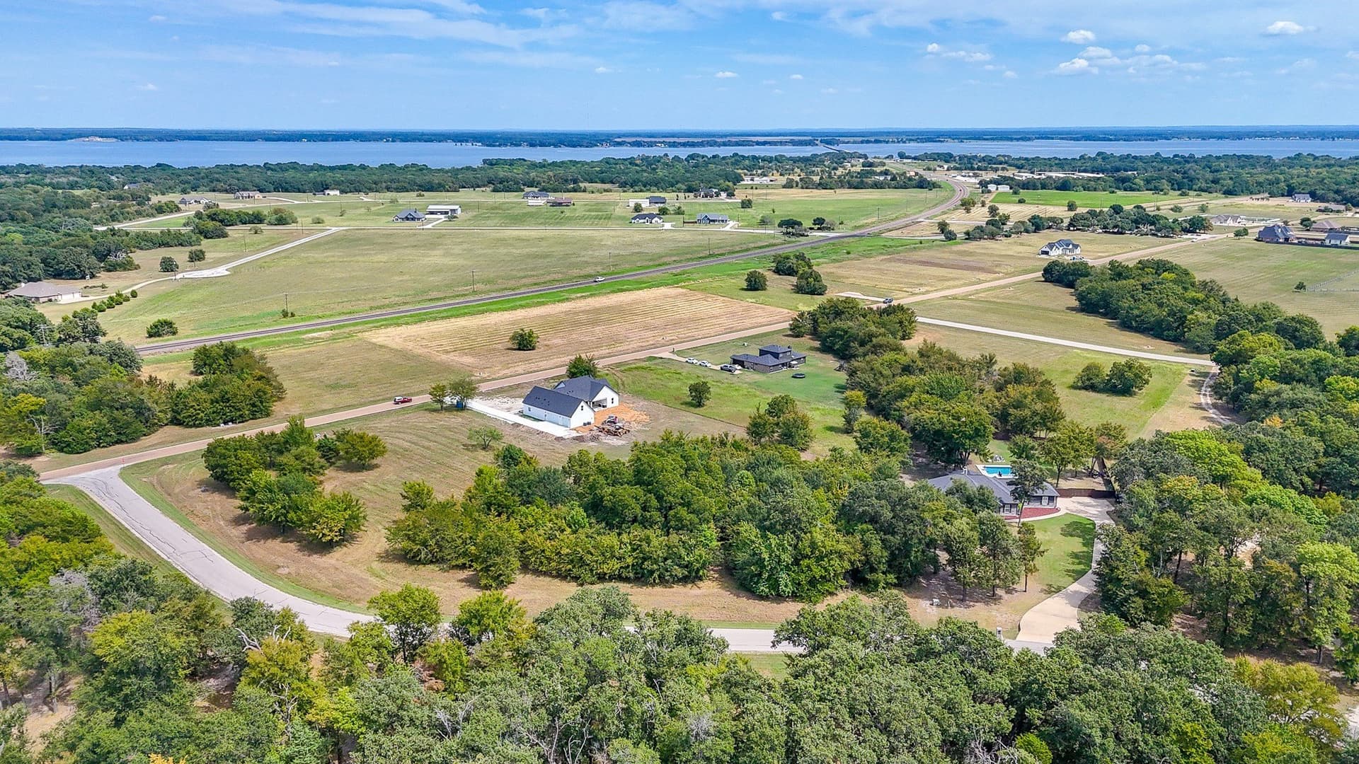 1.02 acres in Navarro County - photo 10