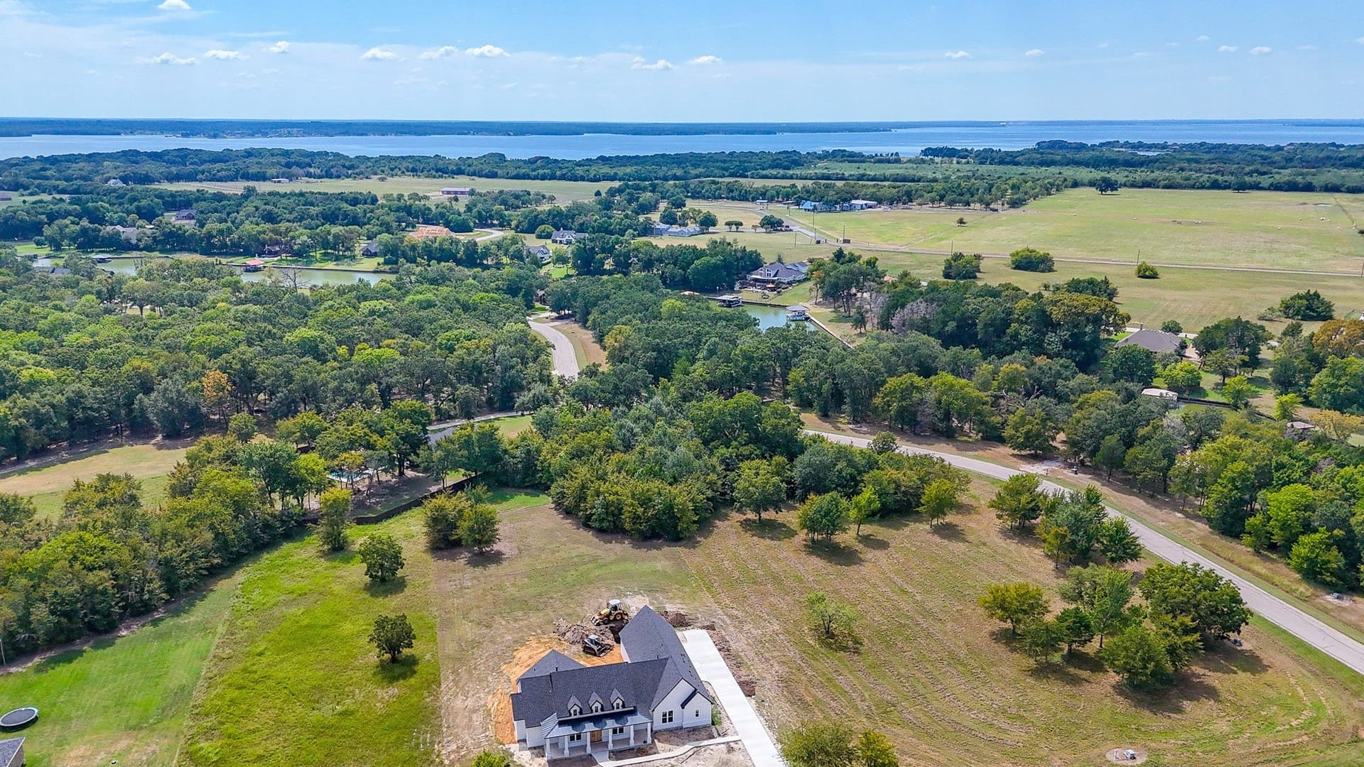 1.02 acres in Navarro County - photo 17