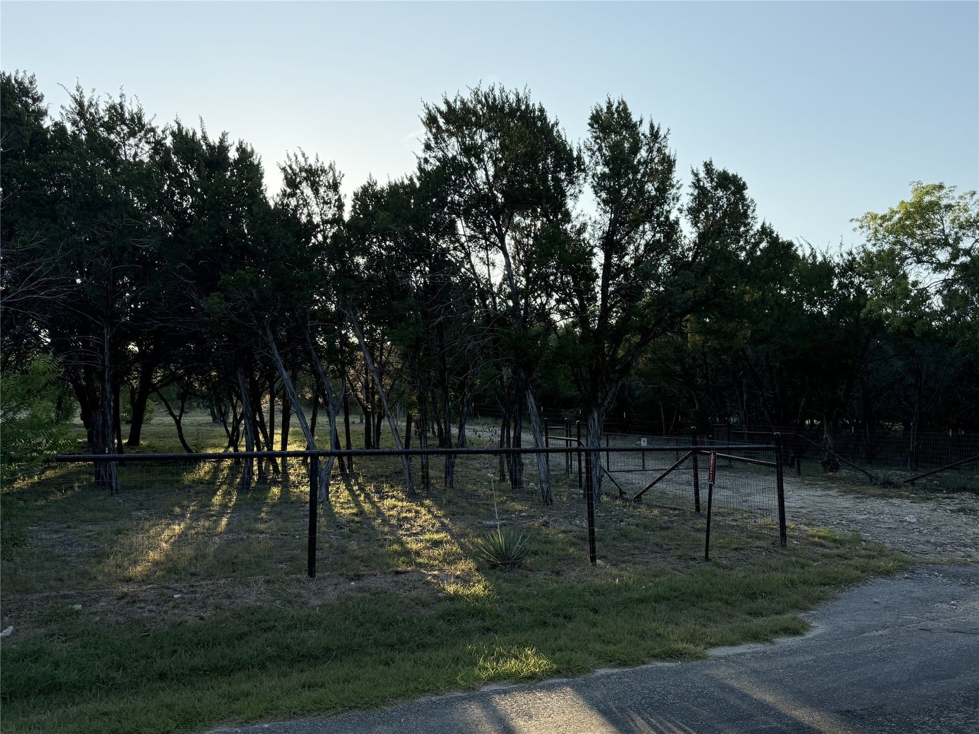 1.26 acres in Somervell County gallery image 2