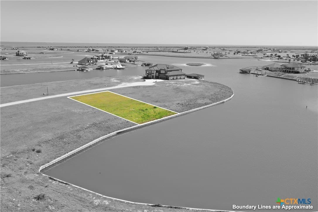 0.3 acres in Calhoun County