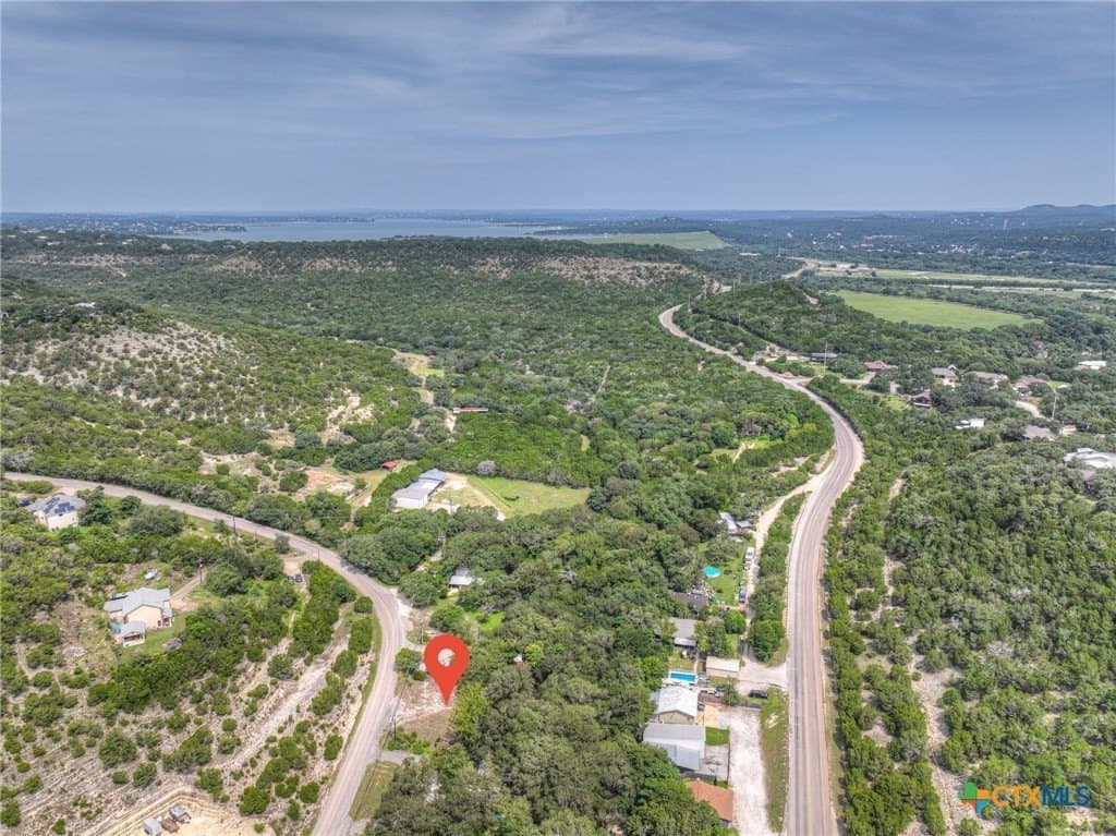0.32 acres in Comal County - photo 4