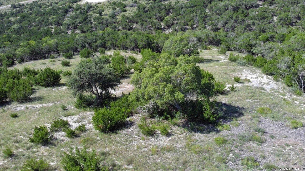 5.85 acres in Bandera County - photo 8