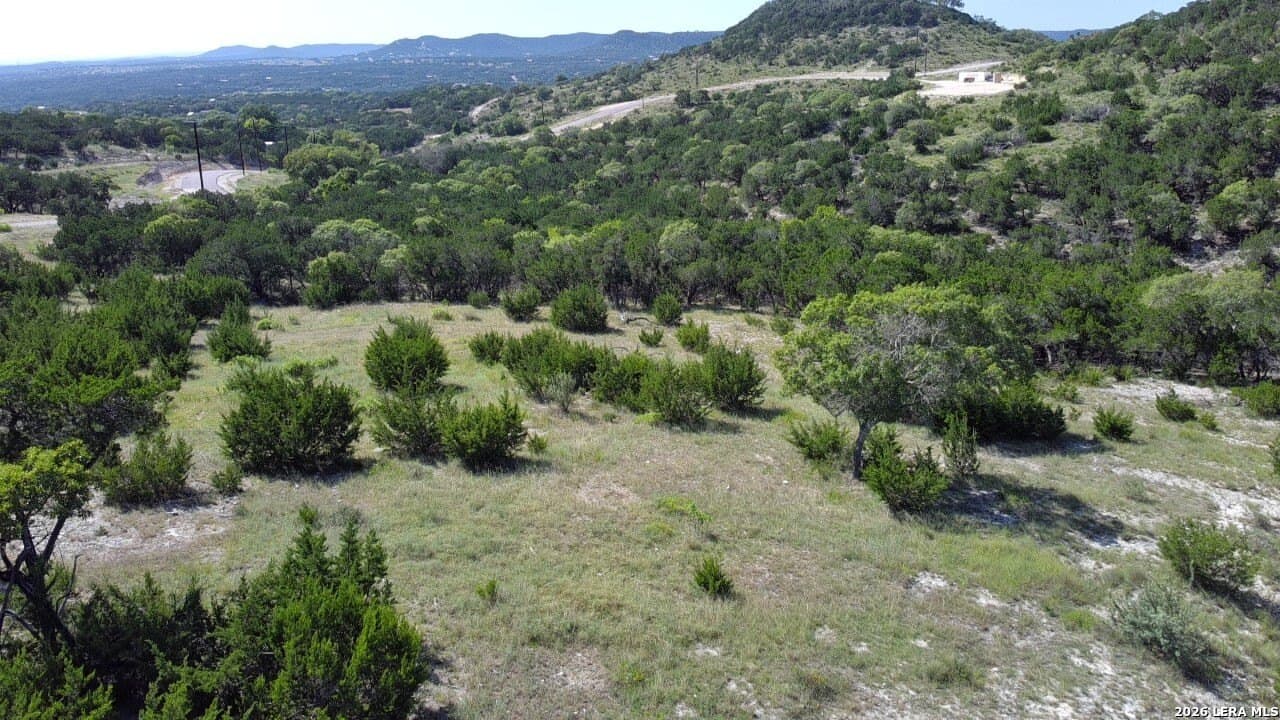 5.85 acres in Bandera County - photo 7