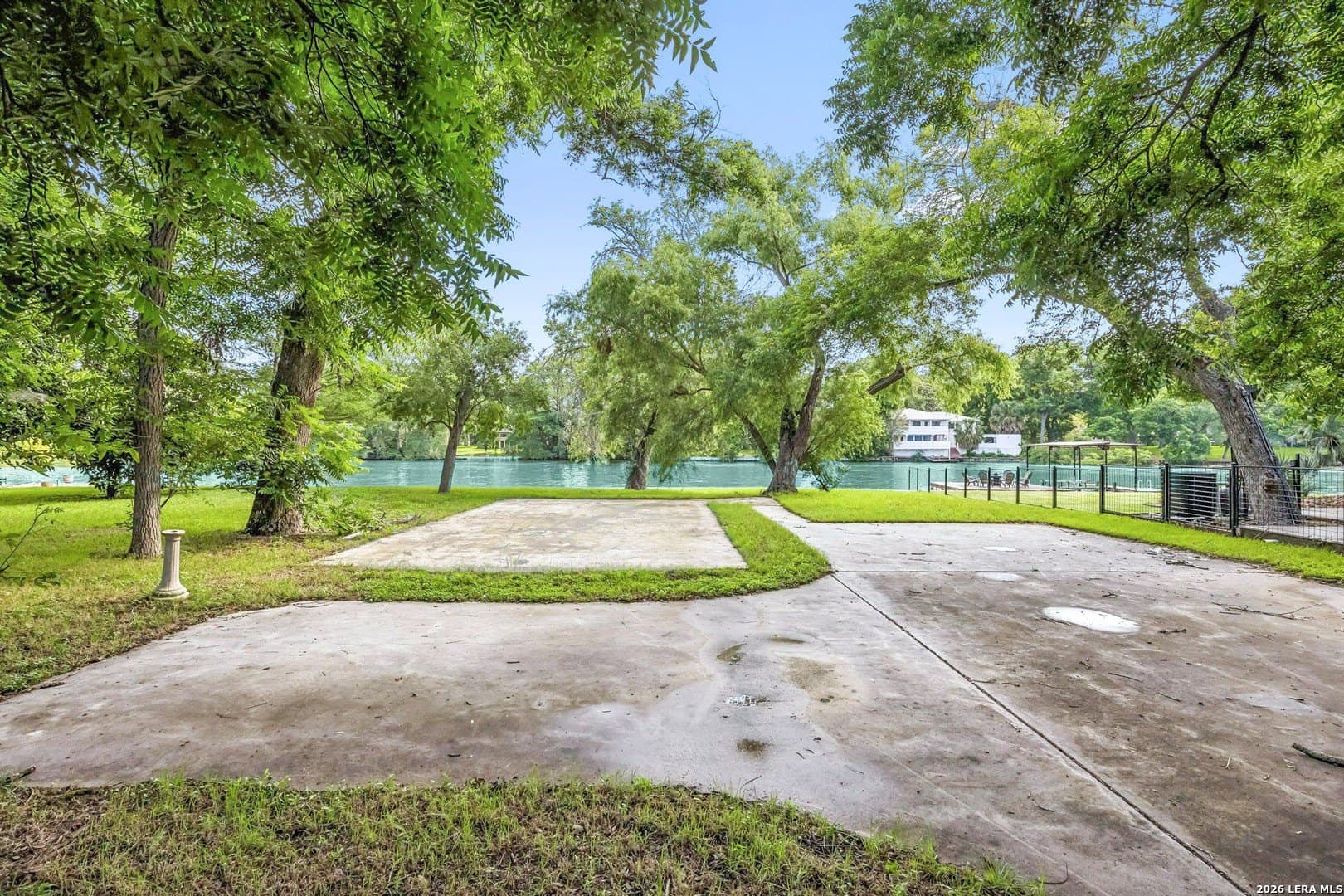 0.38 acres in Guadalupe County - photo 9