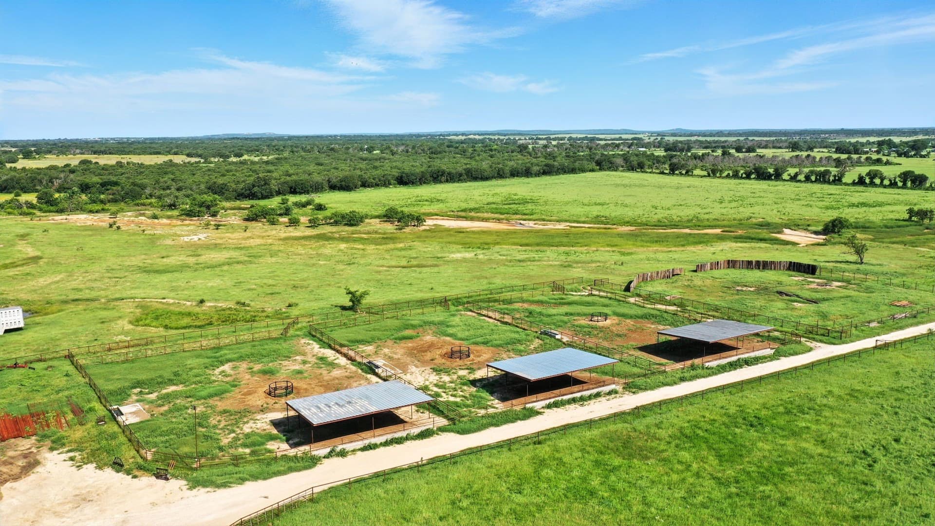 117.25 acres in Eastland County - photo 4
