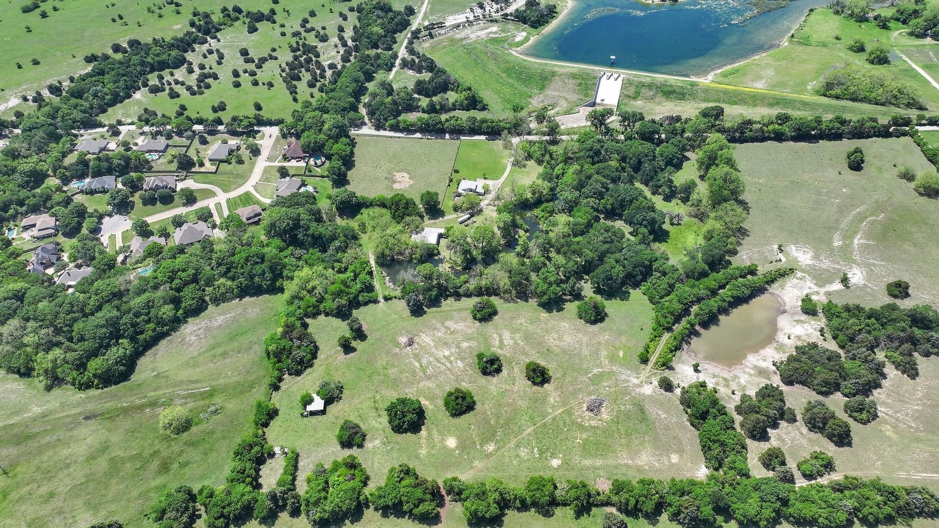 20 acres in Ellis County - photo 18