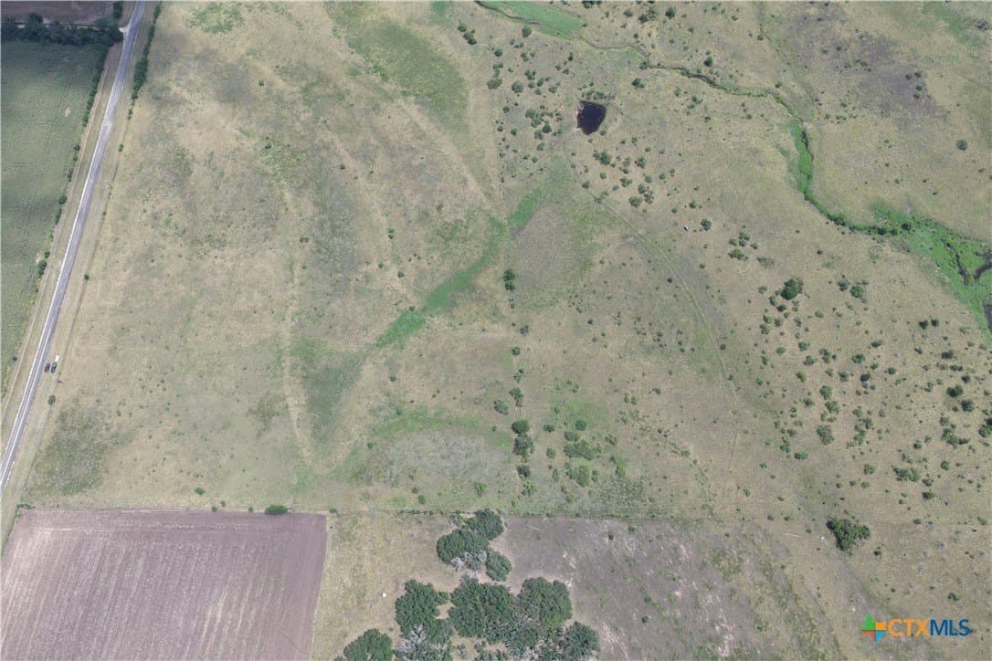 10.01 acres in Hamilton County - photo 9