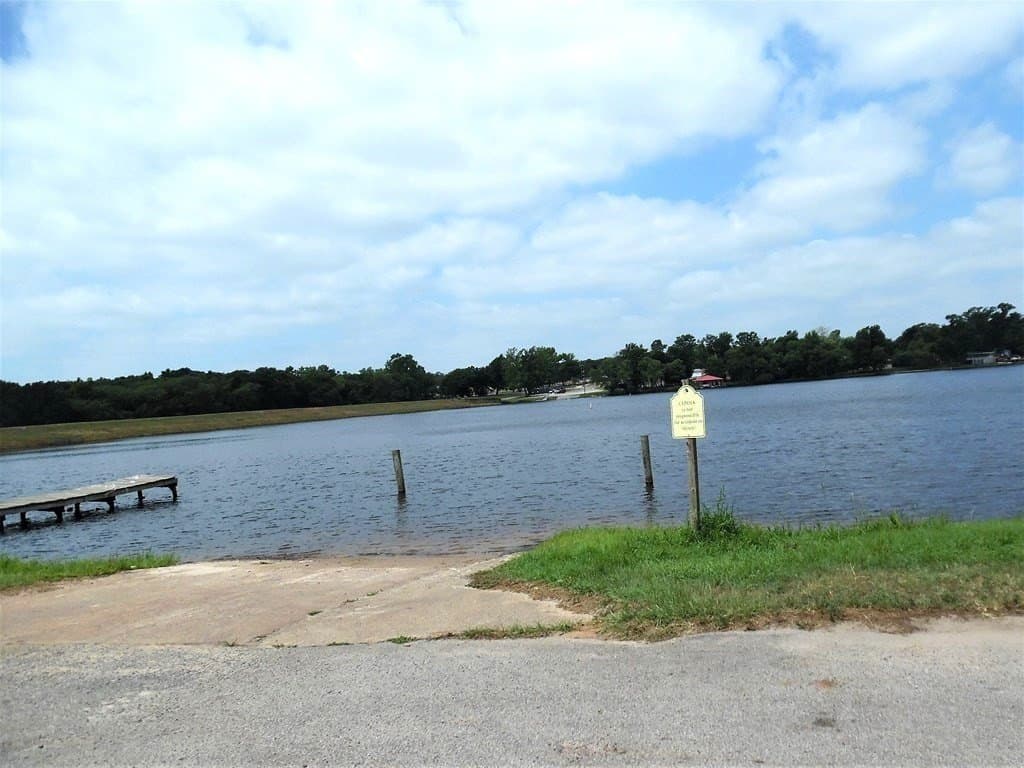 0.21 acres in Van Zandt County - photo 13