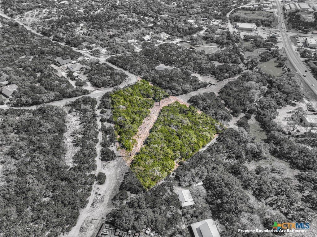 3.09 acres in Comal County gallery image 2