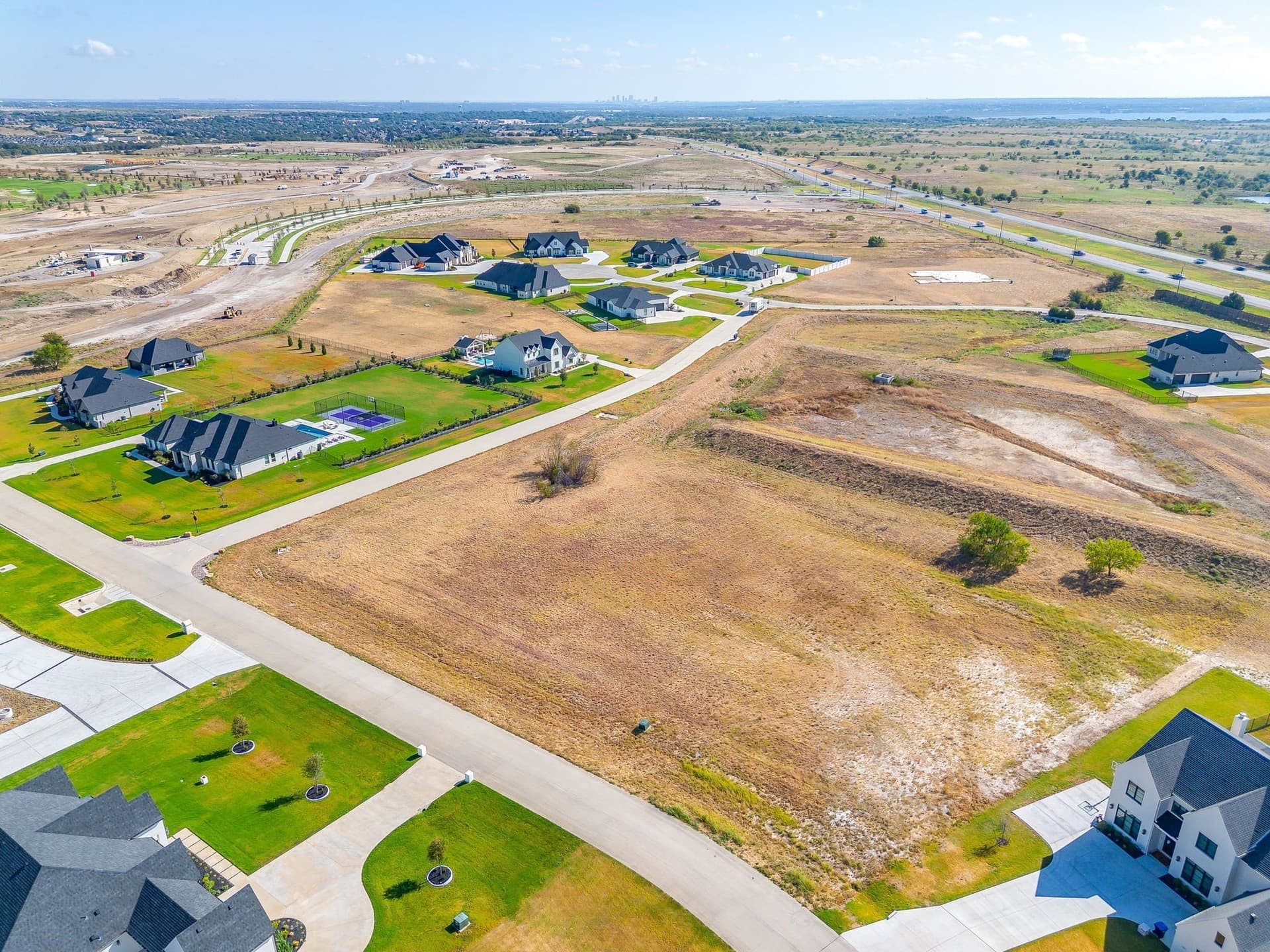 1.56 acres in Tarrant County - photo 3