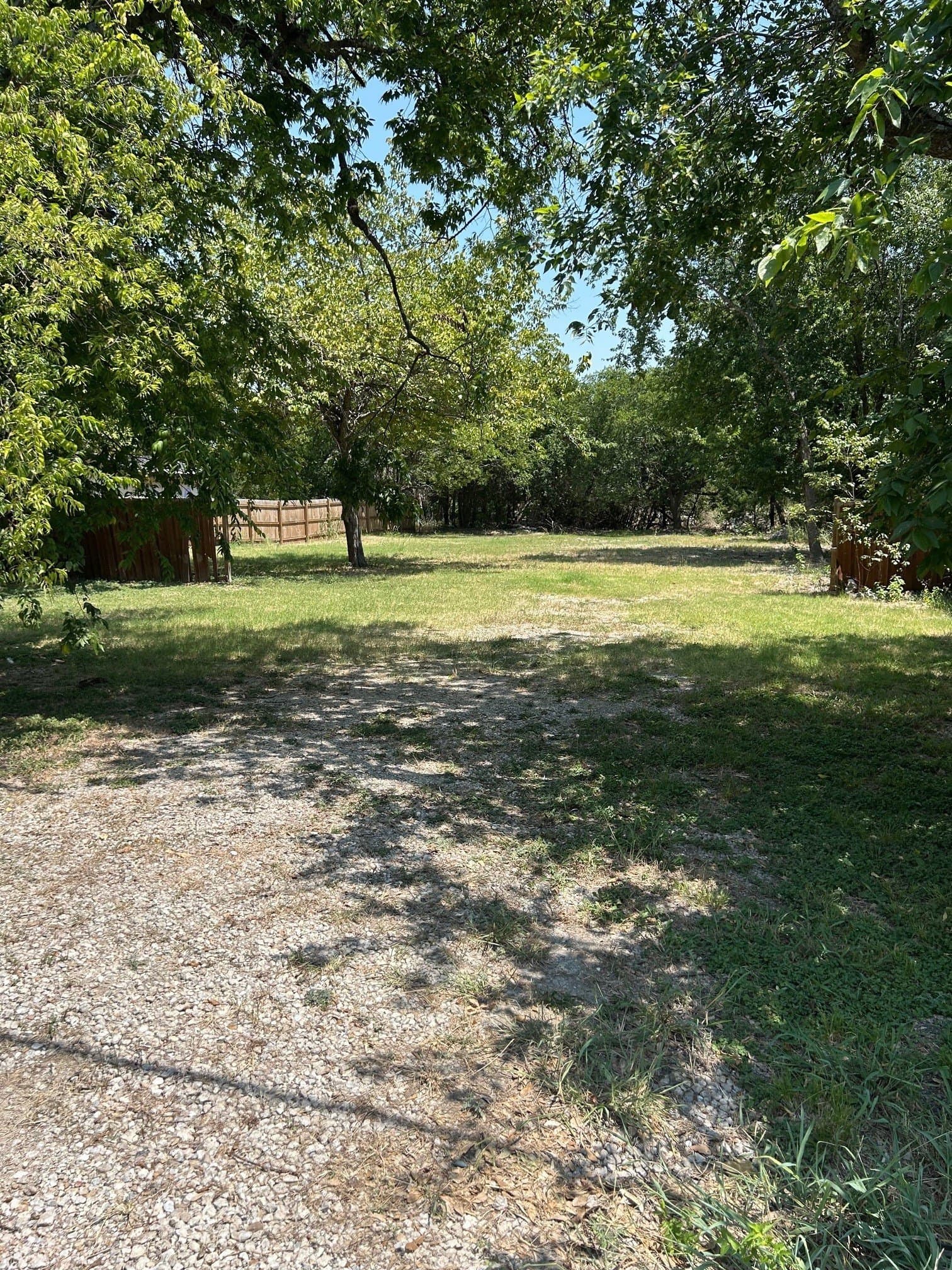 0.28 acres in Ellis County gallery image 3