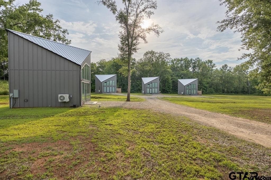 12.37 acres in Smith County - photo 10