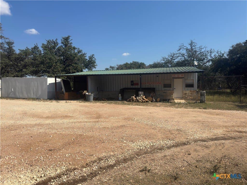 20.3 acres in Burnet County