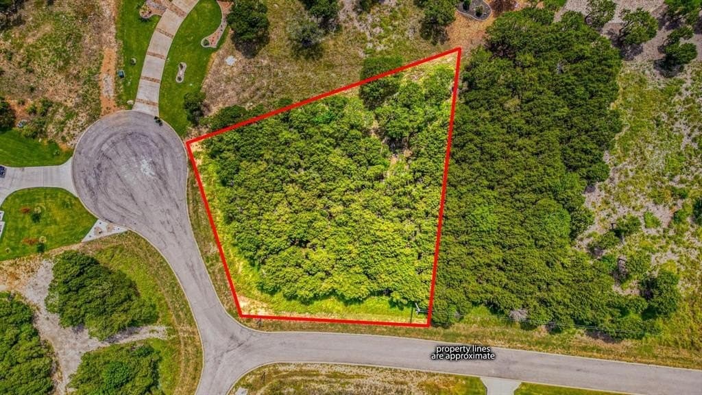 0.4 acres in Johnson County gallery image 2