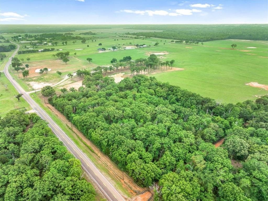 8 acres in Van Zandt County featured view