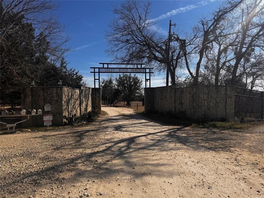 10 acres in Bosque County