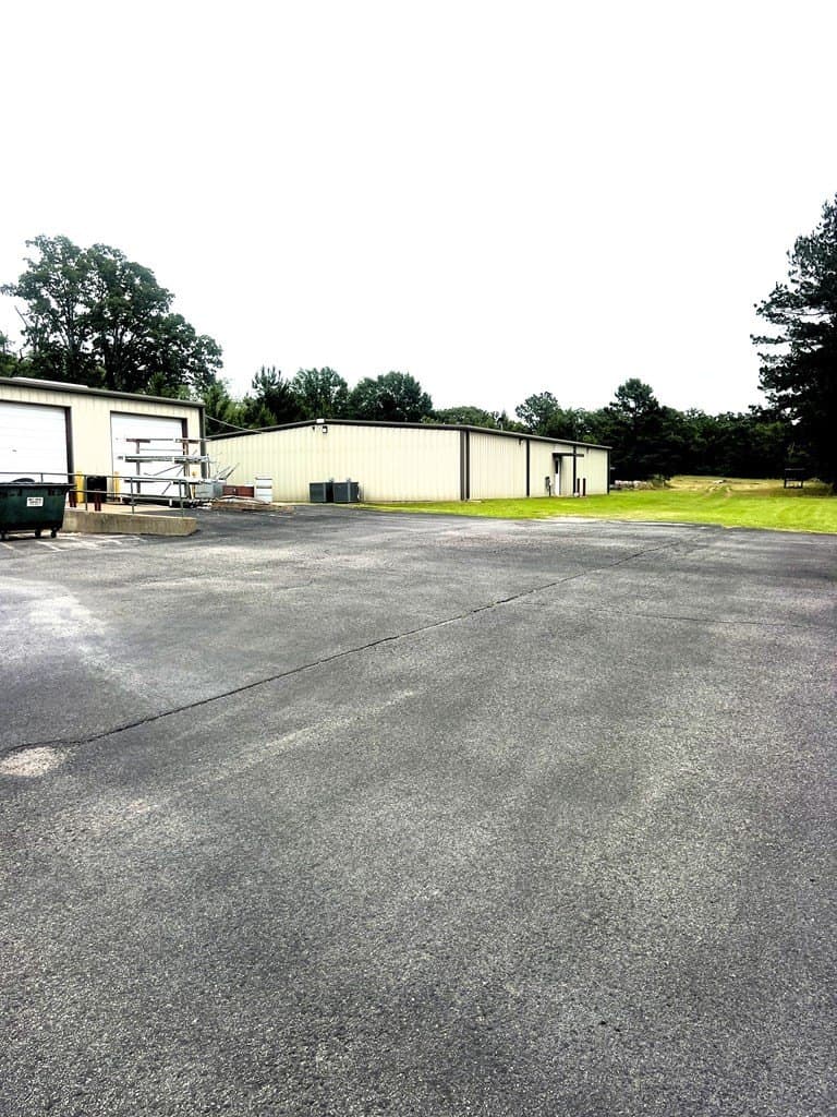 16 acres in Henderson County gallery image 3