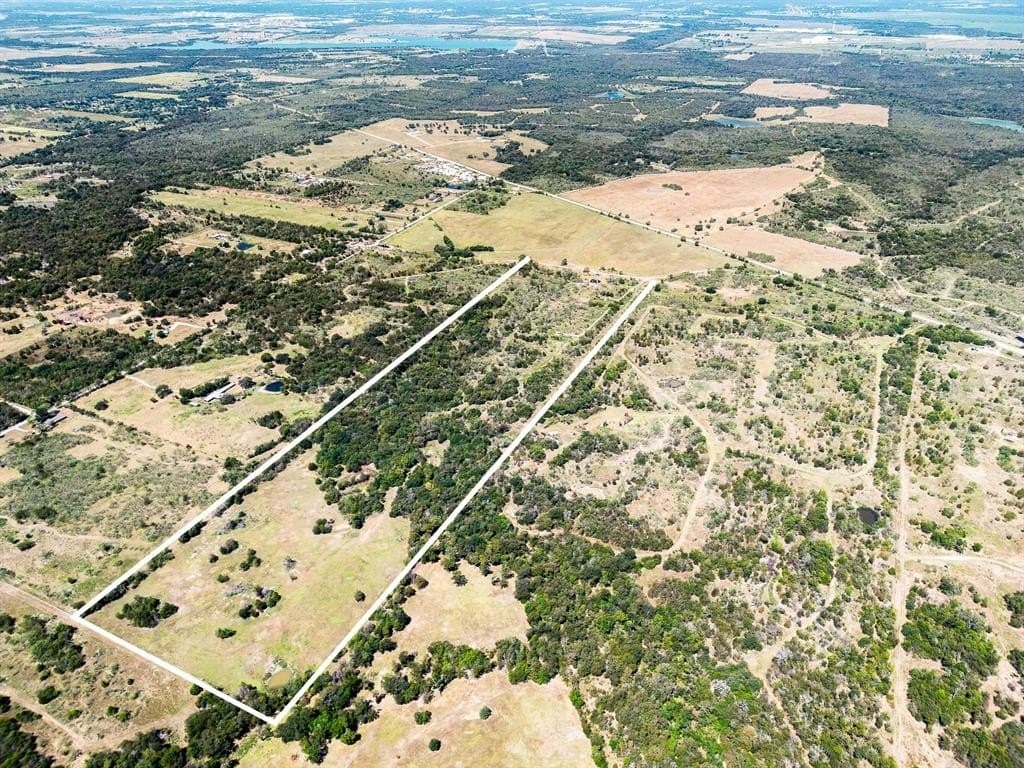 58.4 acres in Navarro County gallery image 4