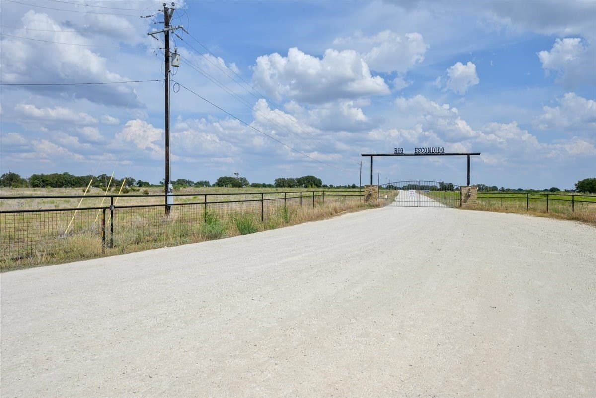 25.01 acres in Hamilton County - photo 3