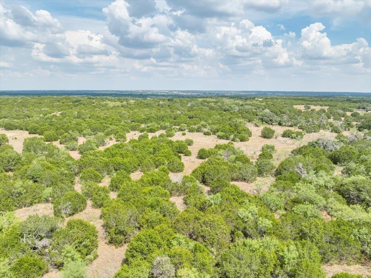 25.01 acres in Hamilton County - photo 9