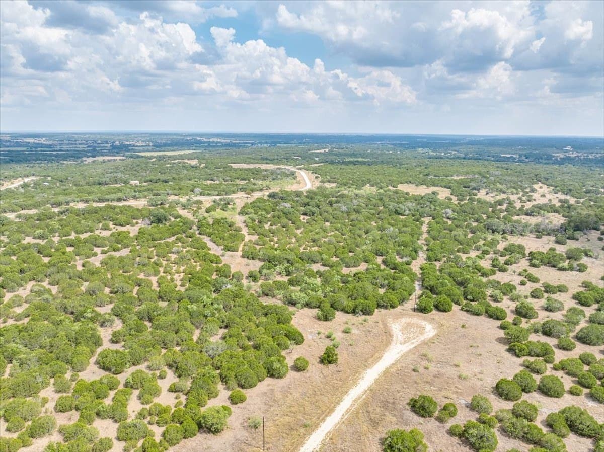 25.01 acres in Hamilton County - photo 4