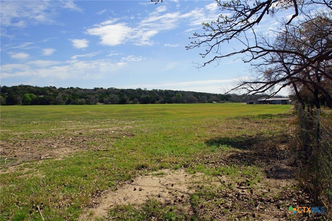 10.29 acres in Williamson County - photo 10