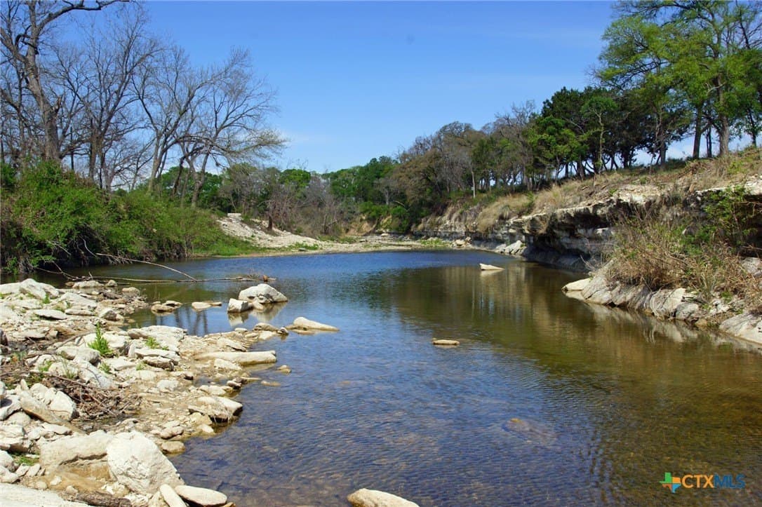 10.29 acres in Williamson County gallery image 2