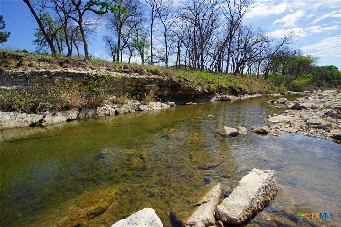 10.29 acres in Williamson County - photo 6