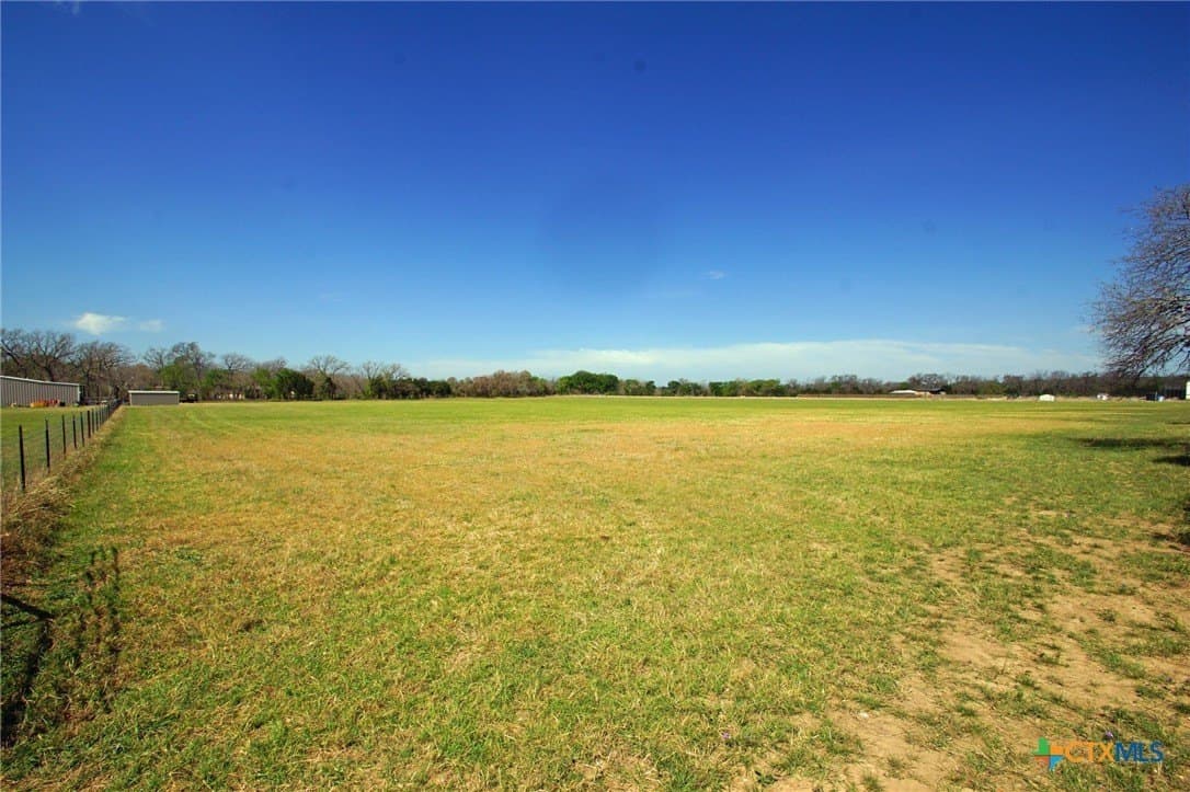 10.29 acres in Williamson County - photo 13