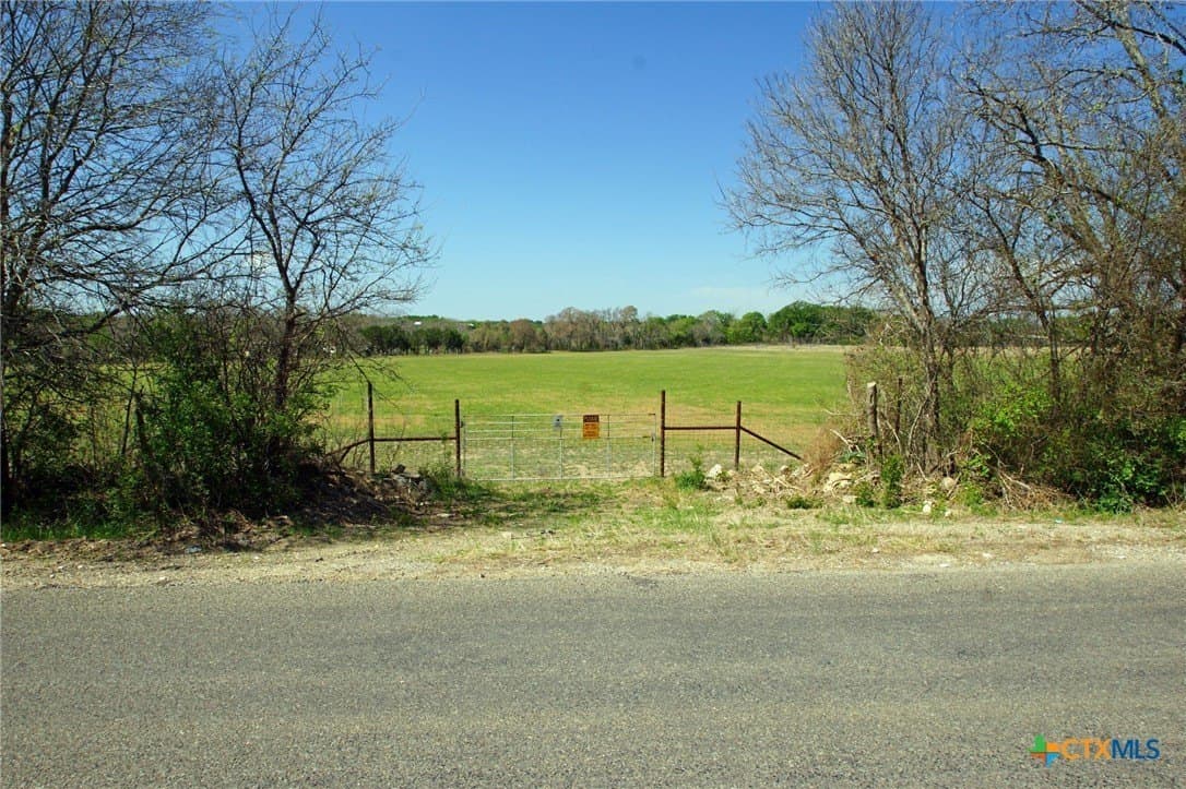 10.29 acres in Williamson County - photo 14