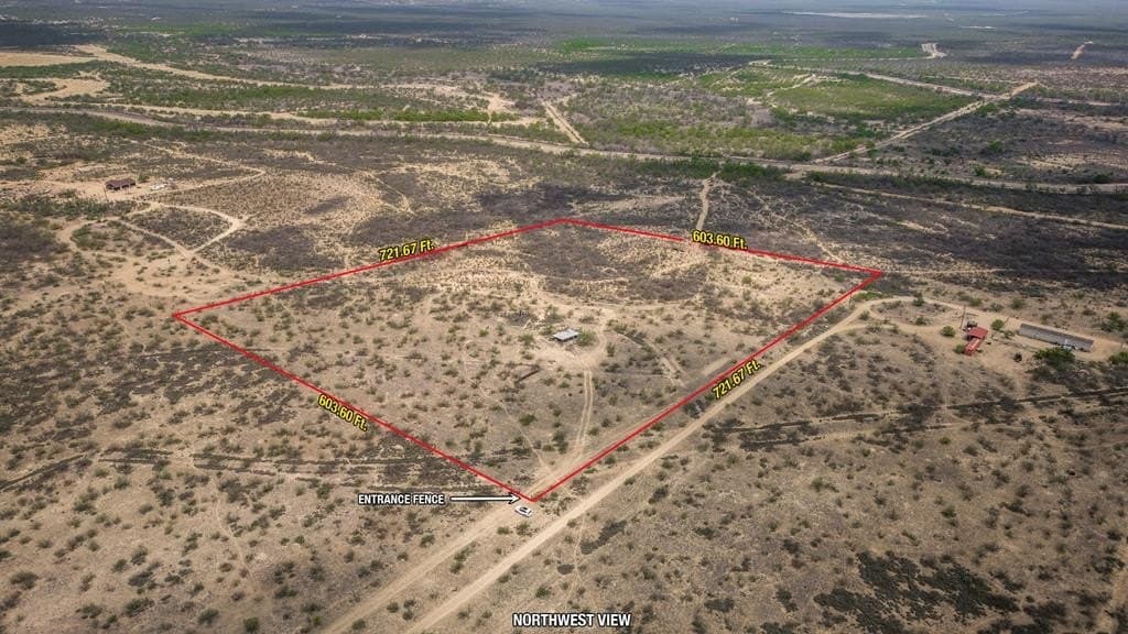 10 acres in Maverick County