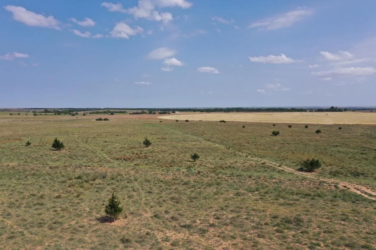240 acres in Wheeler County - photo 9