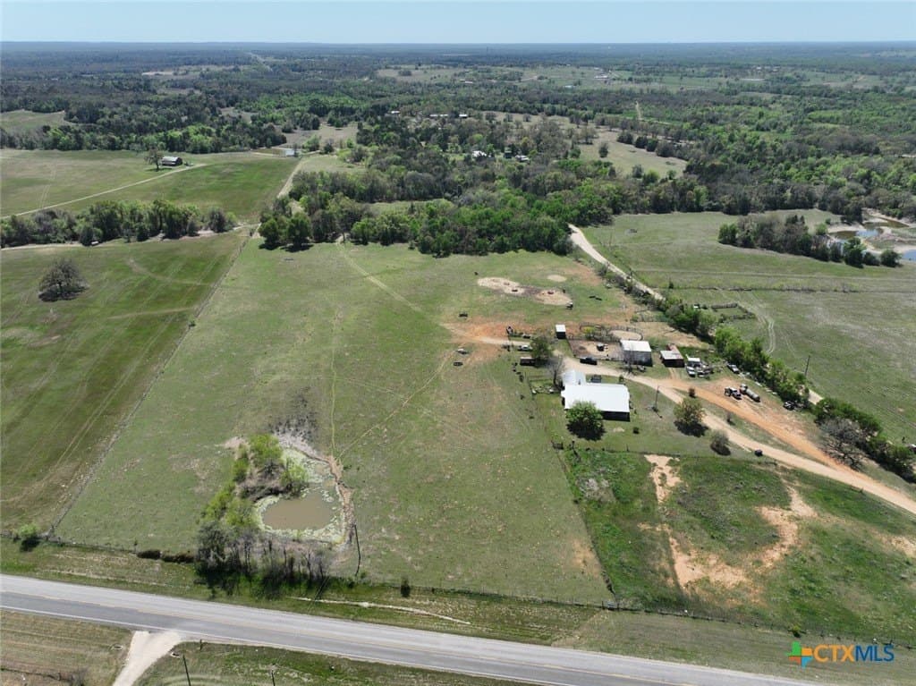10 acres in Milam County featured view