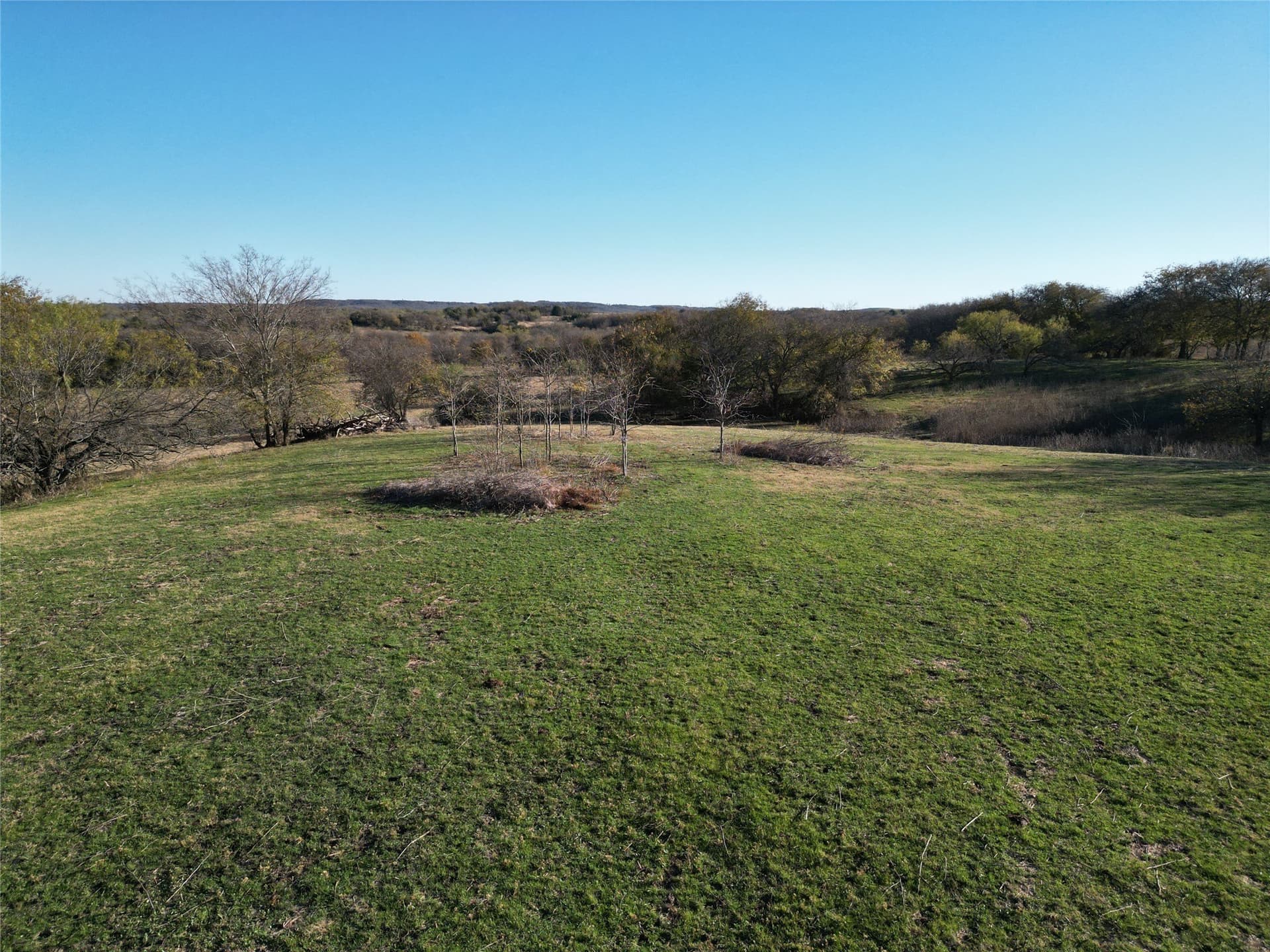 13.47 acres in Hill County - photo 8