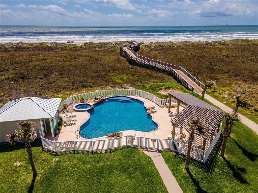 0.18 acres in Nueces County gallery image 4