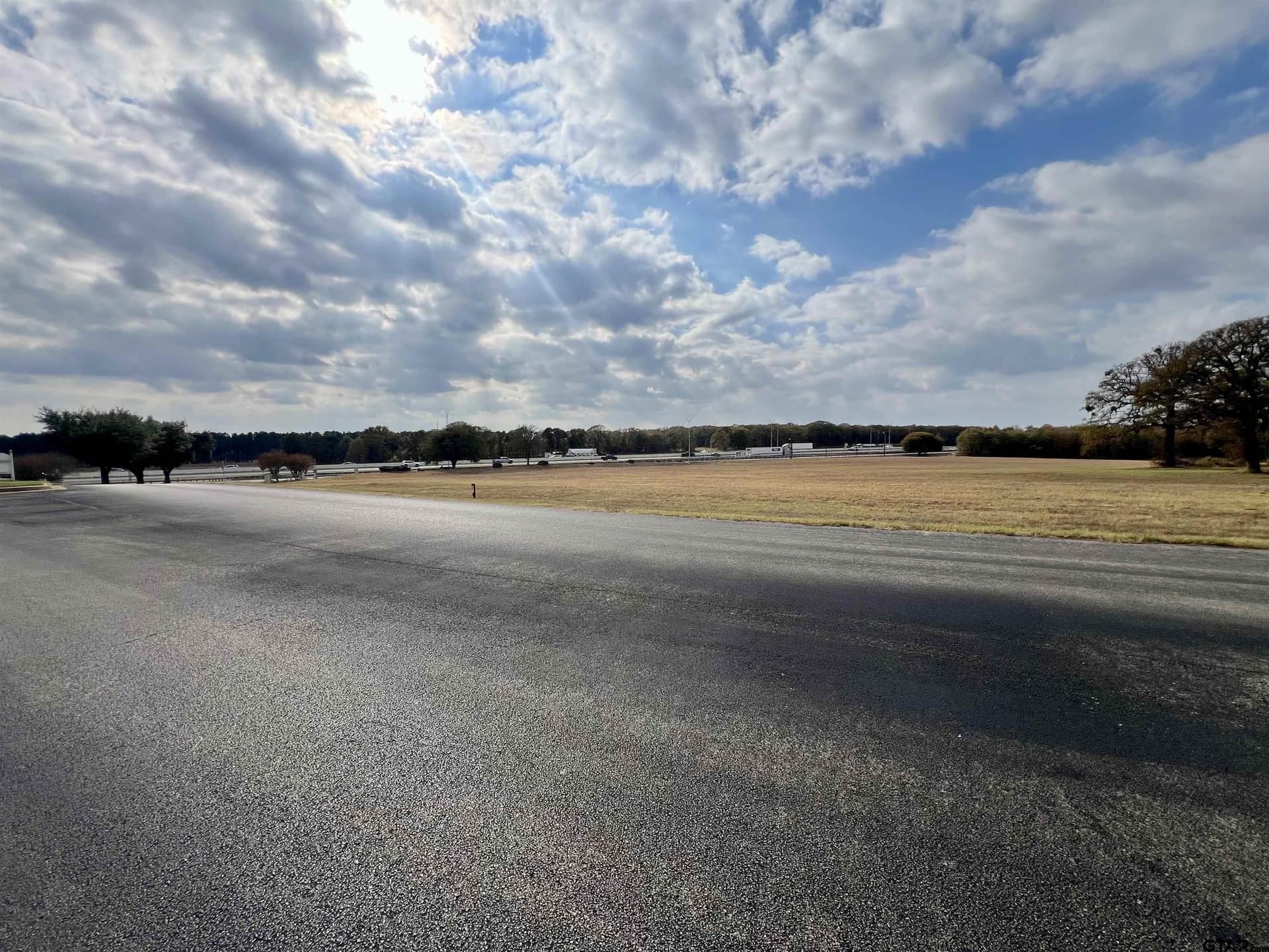 5.01 acres in Smith County - photo 8
