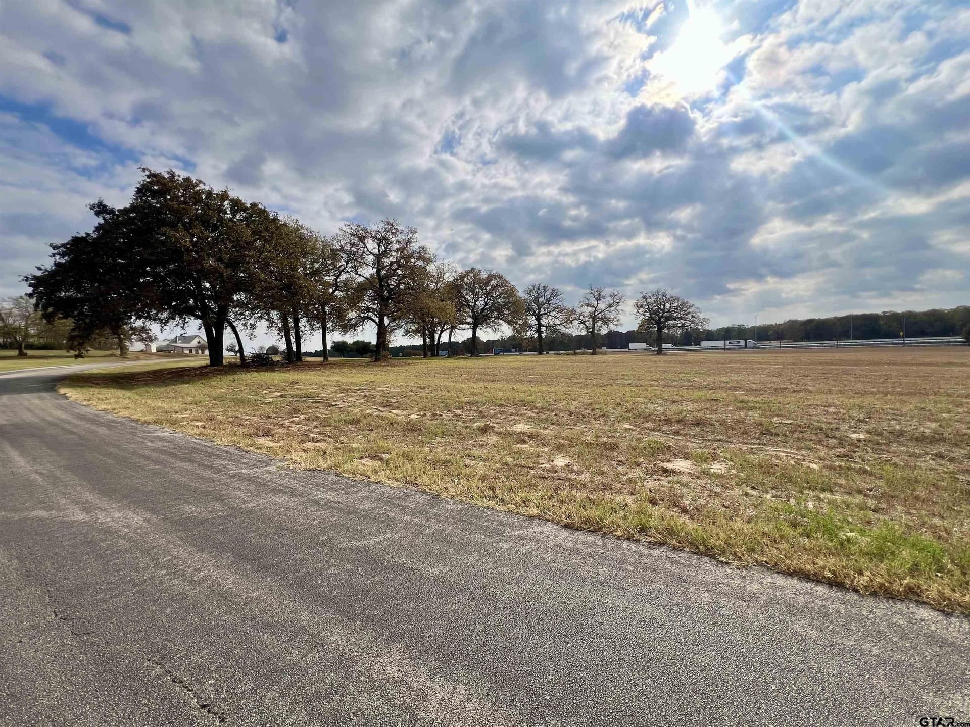 5.01 acres in Smith County - photo 7