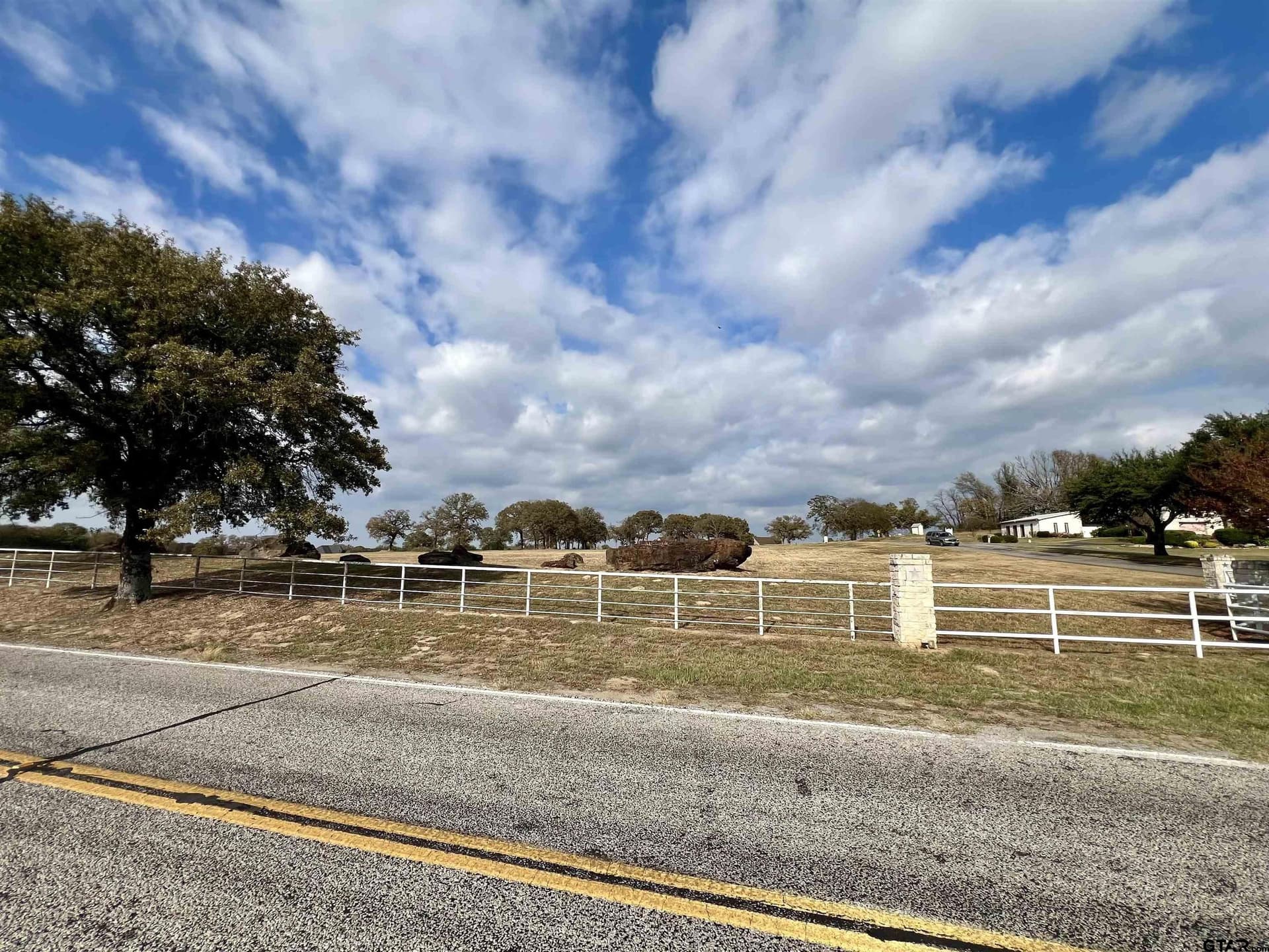 5.01 acres in Smith County - photo 6