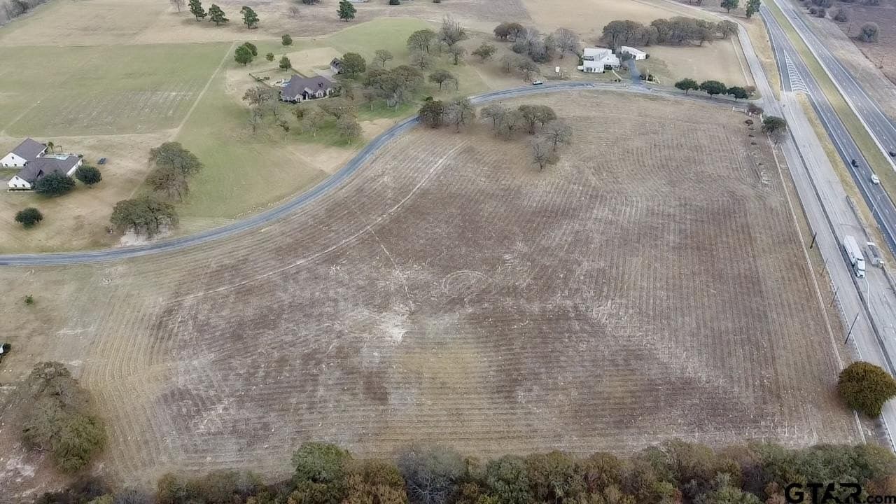 5.01 acres in Smith County - photo 15