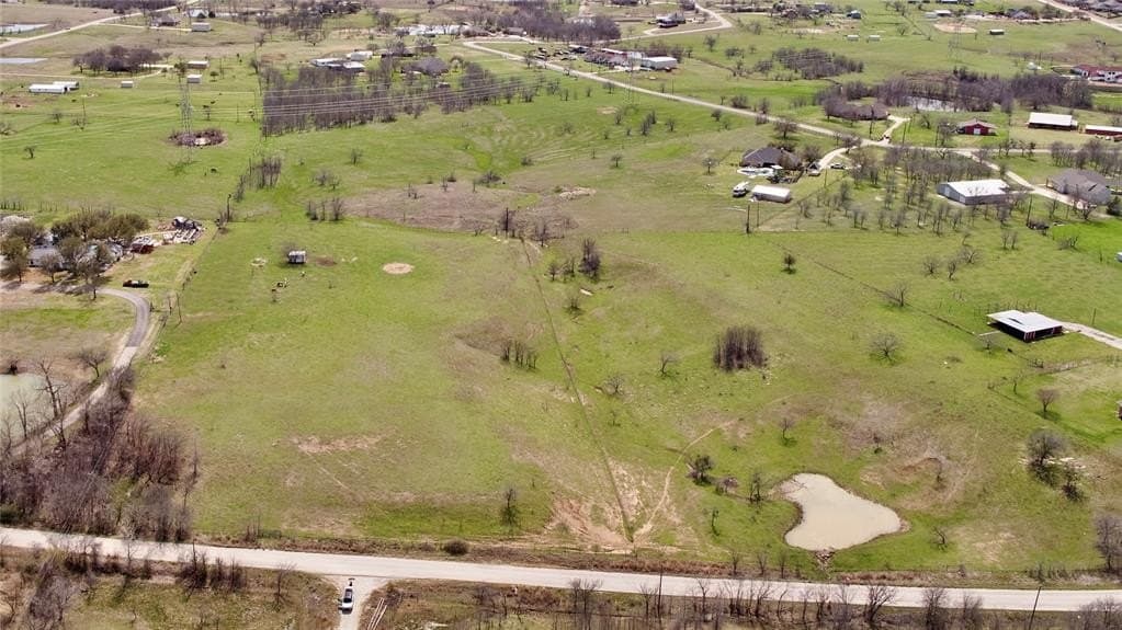 5.92 acres in Tarrant County gallery image 3