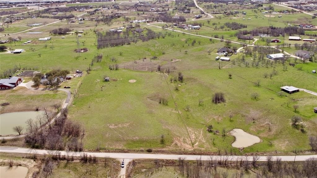 5.92 acres in Tarrant County gallery image 4