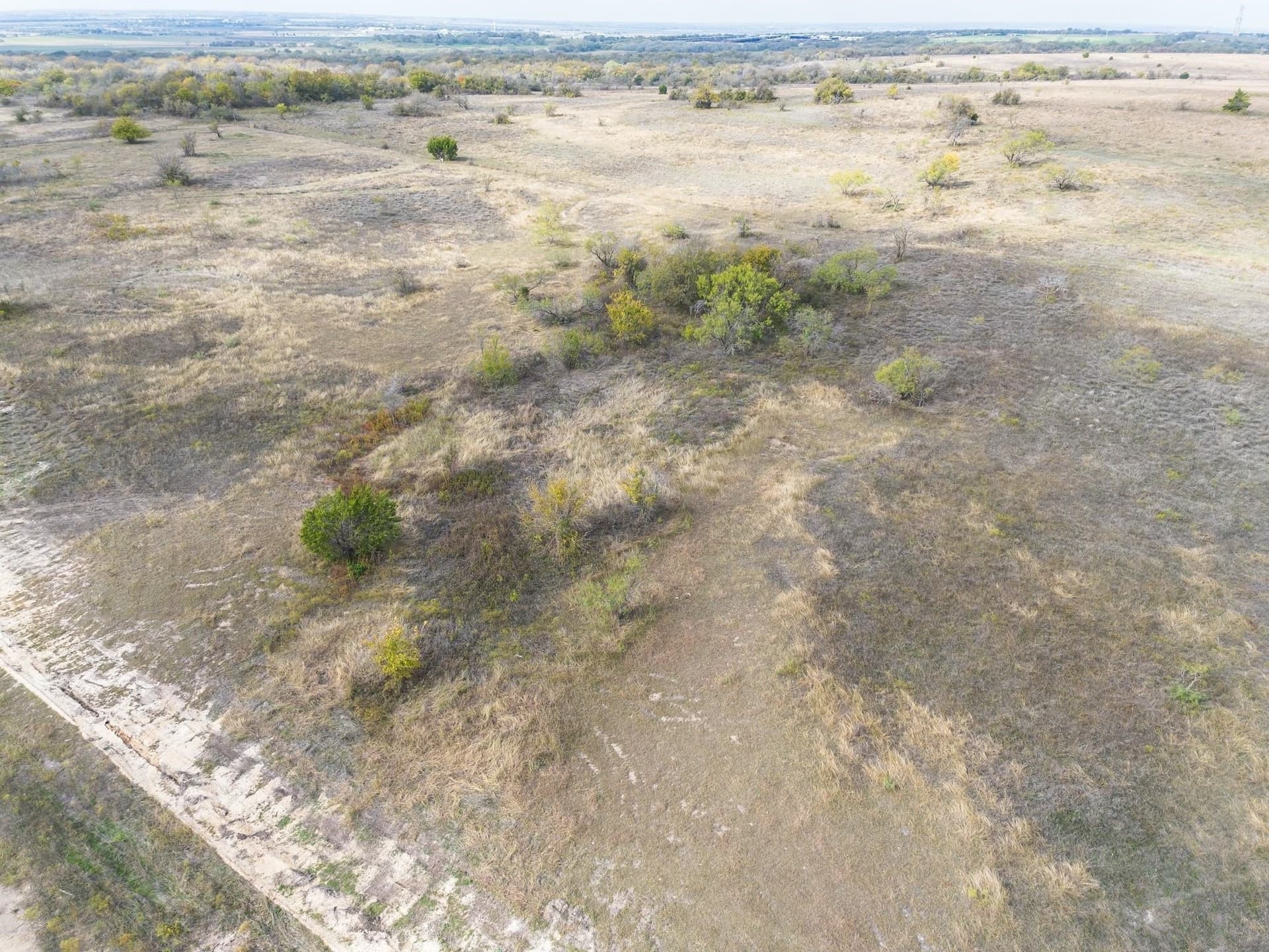 2 acres in Hill County - photo 4