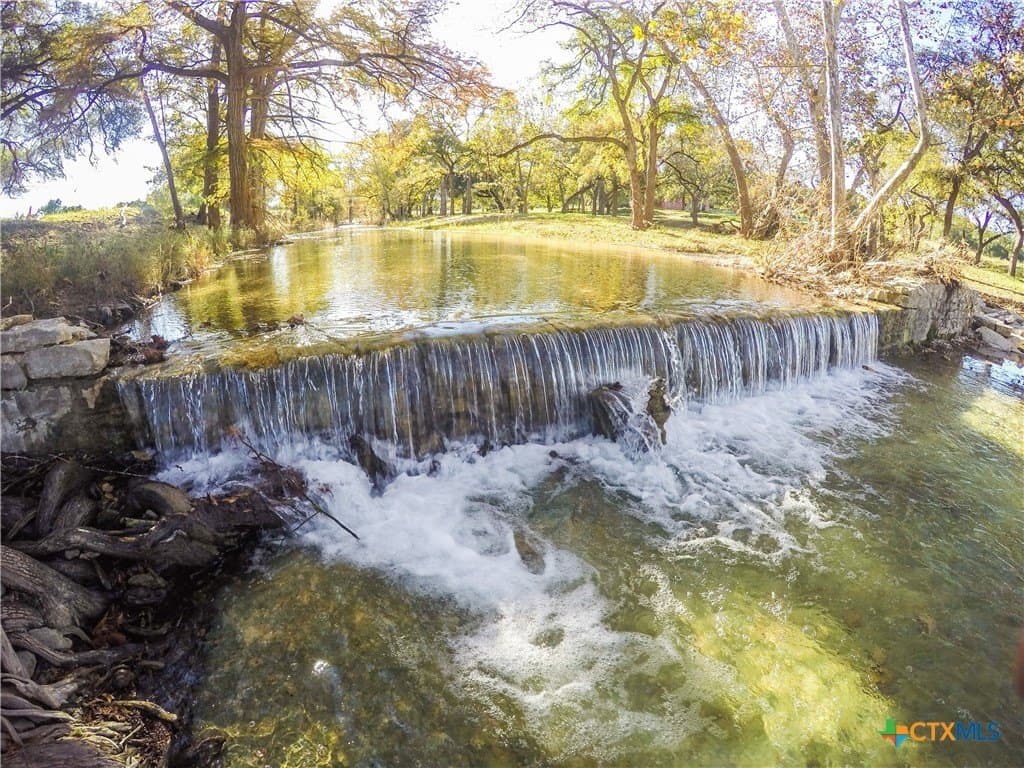 0.55 acres in Comal County - photo 15